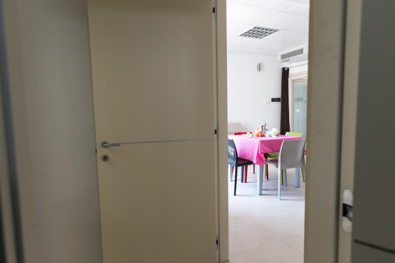 Boomerang Residence A Torre Colimena Dış mekan fotoğraf